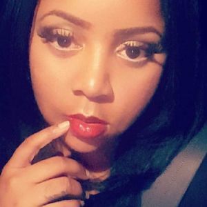 Meet your Posher, Leniqua